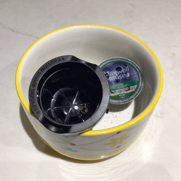 three pieces of pendant necklaces - Picture 8 of 12